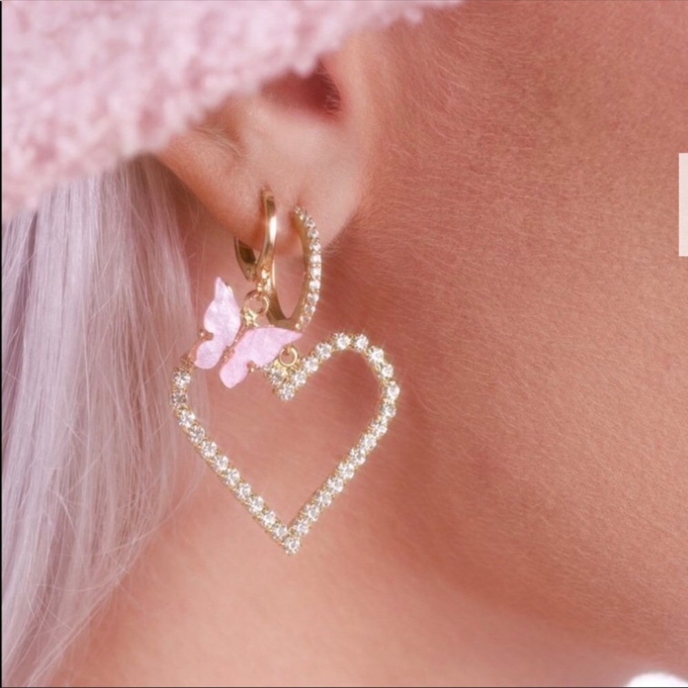 Light Pink Acrylic Butterfly Earrings 🦋😍